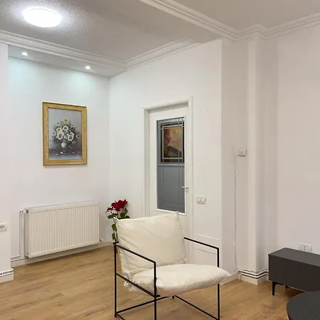 Aquazen Apartment